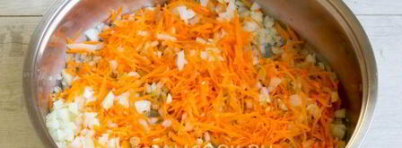 тефтели в сметанно-томатном соусе. Шаг 13