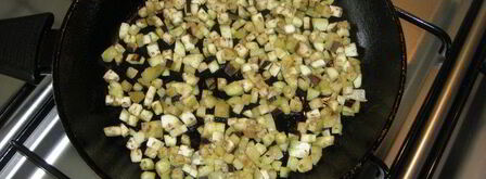 тефтельки по-гречески с дзадзыки. Шаг 2