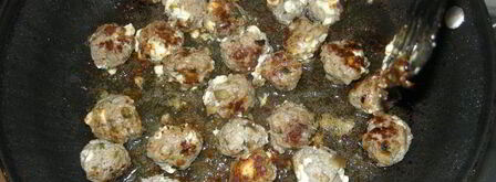 тефтельки по-гречески с дзадзыки. Шаг 4