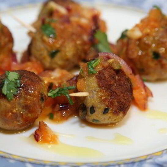 Рецепт телячьи тефтельки с соусом из помидоров