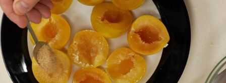 творожные клецки со сливами. Шаг 2