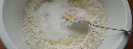 тесто на кефире для вареников. Шаг 3