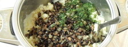 вареники из теста на кефире с картошкой и грибами. Шаг 4