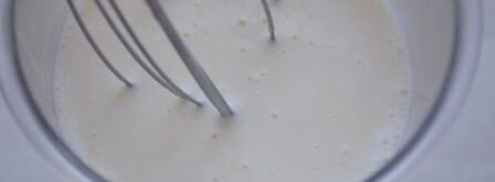 вареники из цельнозерновой муки с половинками слив. Шаг 3