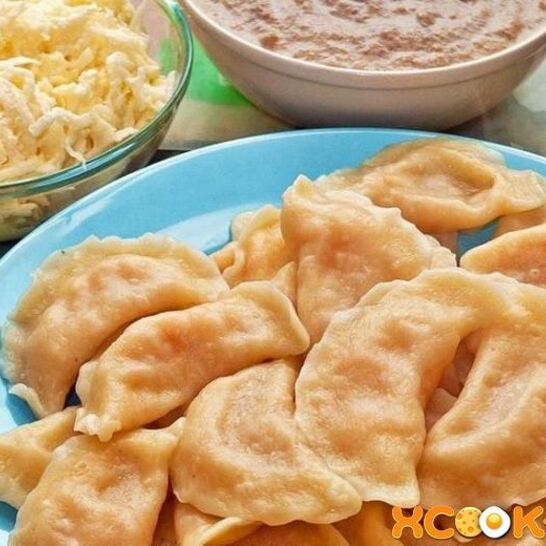 Рецепт вареники с капустой и салом