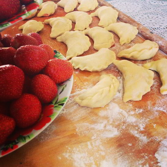 Рецепт вареники с клубникой