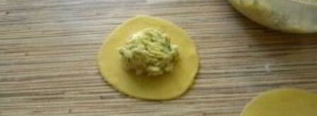 вареники с сыром и зеленью. Шаг 3