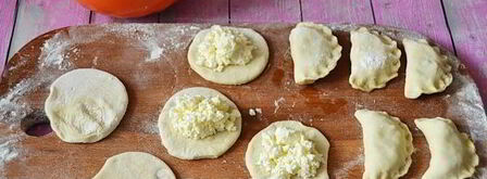 вареники с творогом из теста на воде. Шаг 11