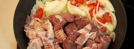 вареники со свининой и зелеными сливами. Шаг 3