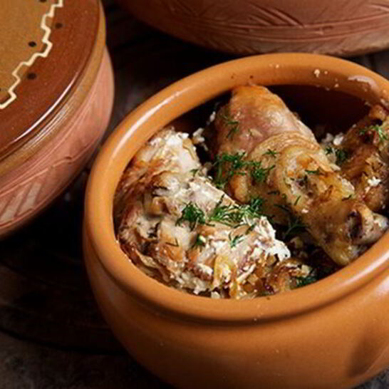 Рецепт жаркое из курицы с грибами по-русски