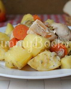 Жаркое с курицей в мультиварке