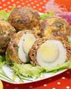 Мясные зразы с яйцом