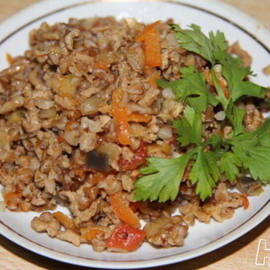 Рецепт гречка с мясным фаршем и овощами