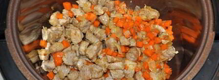 гречка с мясом и грибами в мультиварке. Шаг 2