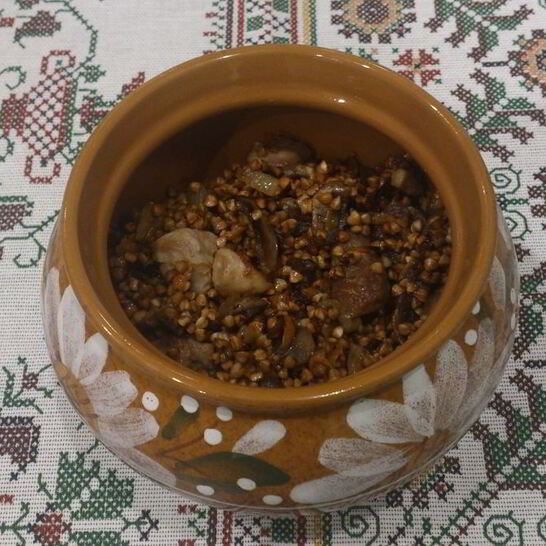 Рецепт гречка с мясом в горшочках