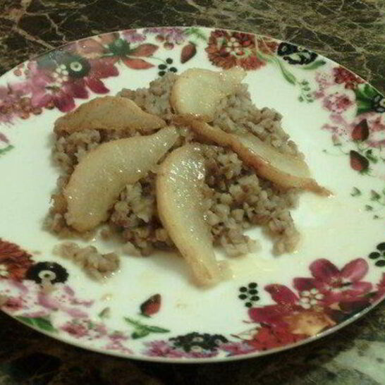 Рецепт гречневая каша с карамелизированными грушами