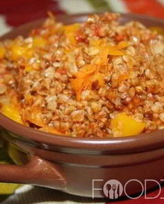 Гречневая каша с овощами