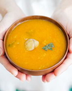 Каша из белого риса и желтой тыквы