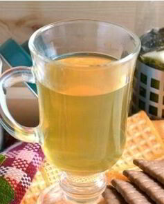 Зеленый чай с ромашкой