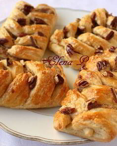 Датские булочки с пеканом и кленовым сиропом