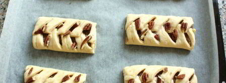 датские булочки с пеканом и кленовым сиропом. Шаг 8