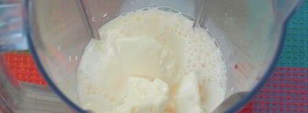 клубнично-банановый коктейль. Шаг 3