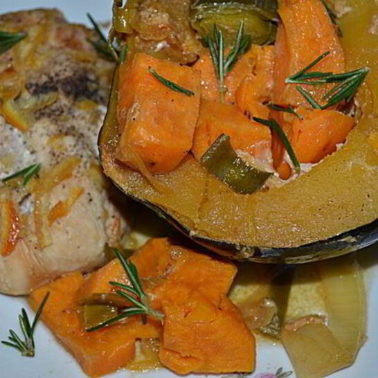 Рецепт куриные грудки в апельсиново-кленовом сиропе с акорн тыквой и сладким картофелем