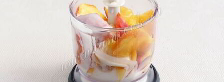 смузи из персика и малины. Шаг 3