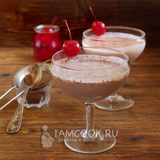 Рецепт смузи с творогом, вишней и какао