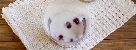 смузи с творогом, вишней и какао. Шаг 7