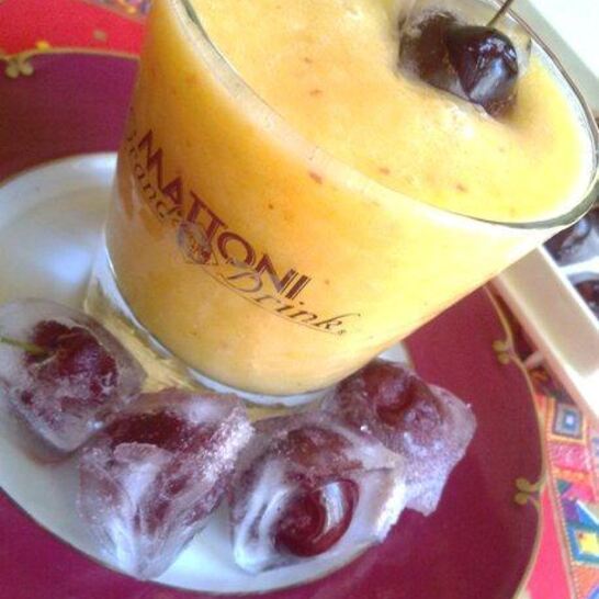 Рецепт смузи вкусняшка из дыни и персика