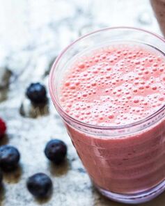 Ягодный смузи