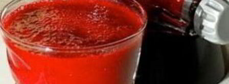 витаминный напиток из свеклы, красного апельсина и клубники. Шаг 4