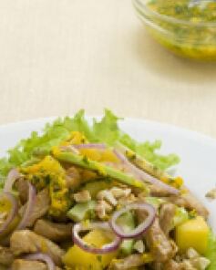 Карибский салат со свининой