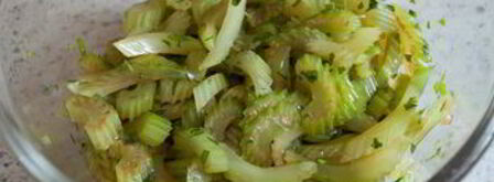 китайский сельдерейный салат. Шаг 6