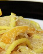 Салат из манго