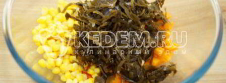 салат из морской капусты. Шаг 4