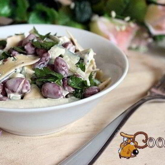 Рецепт салата с фасолью и сырома