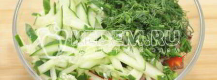 салат с говядиной, овощами и зеленью. Шаг 4