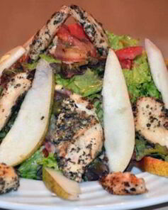 Салат с грушей