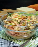 Салат с печенью, морковкой и грибами