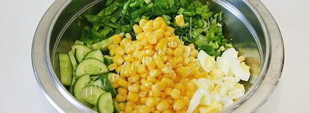 весенний салат с черемшой. Шаг 7