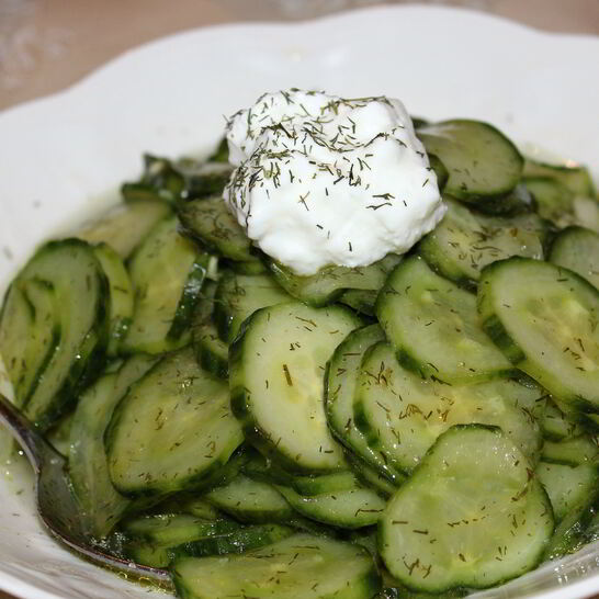 Рецепт вкусный огуречный салат