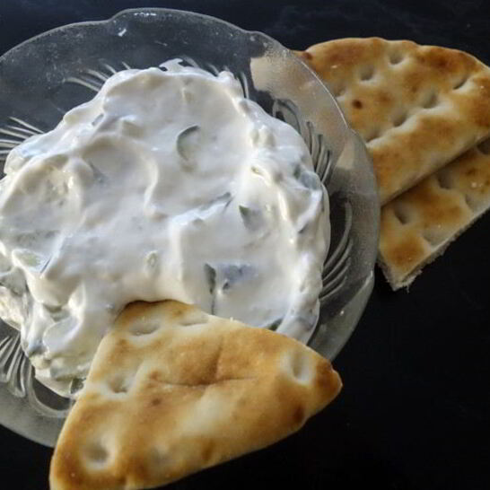 Рецепт готовим соус из йогурта к мясу, овощным блюдам и десертам