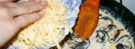 грибной соус к макаронам. Шаг 3