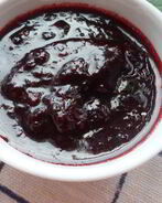 Соус к мясу из жимолости