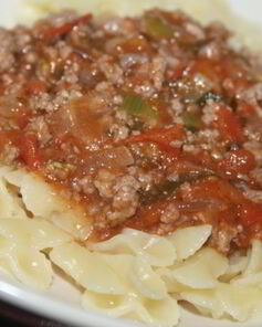 Томатно-мясной соус к пасте, рису и картофельному пюре