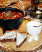 Борщ с мясом лося