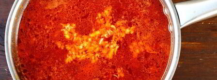 борщ со свеклой, крапивой и яйцом. Шаг 12