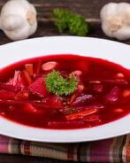 Пикантный борщ с фасолью